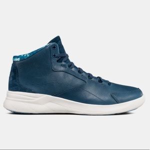 Under Armour blue tennis shoes